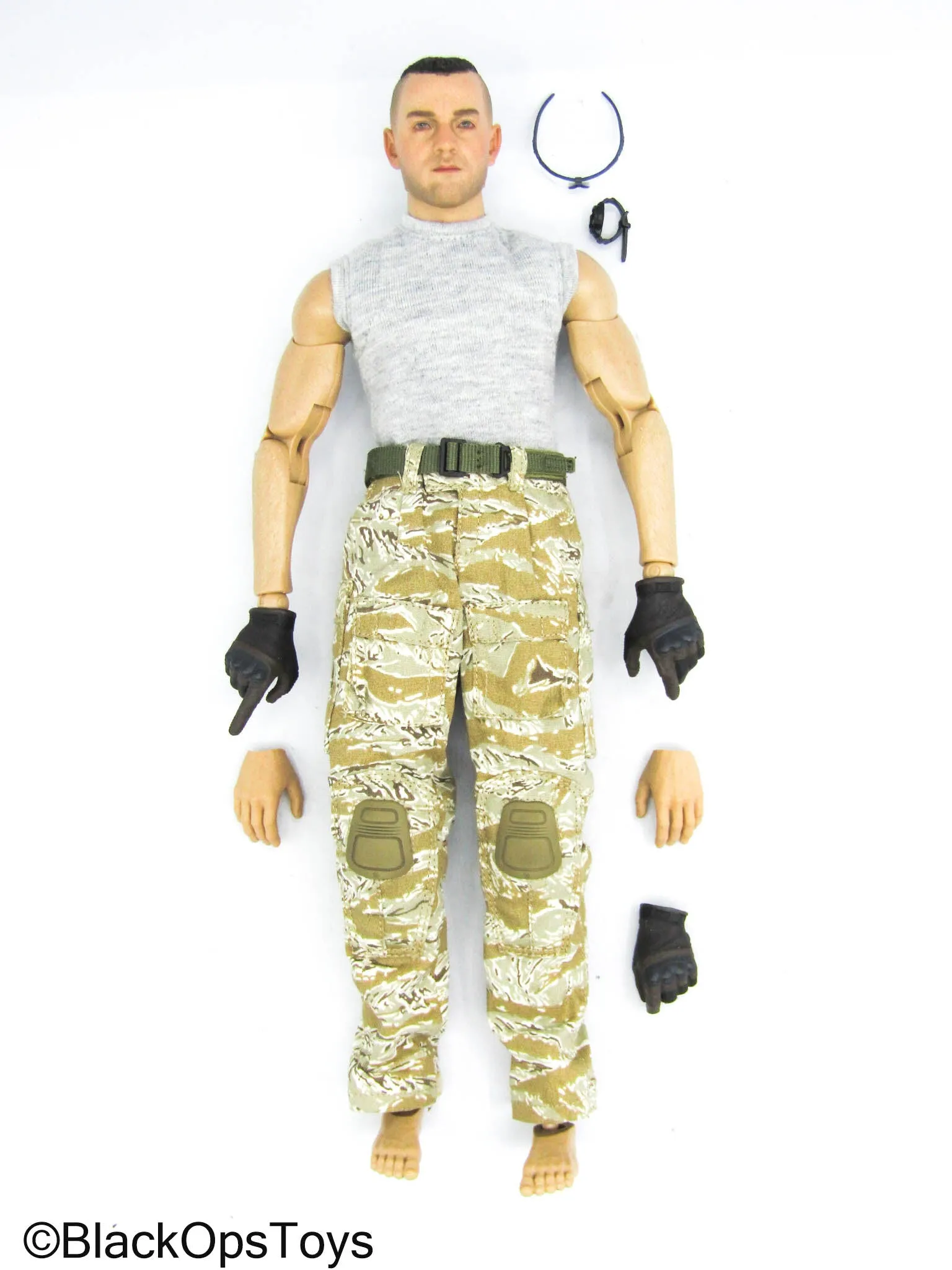 75th Ranger Regiment S - Male Body w/Desert Tiger Stripe Pants & Head