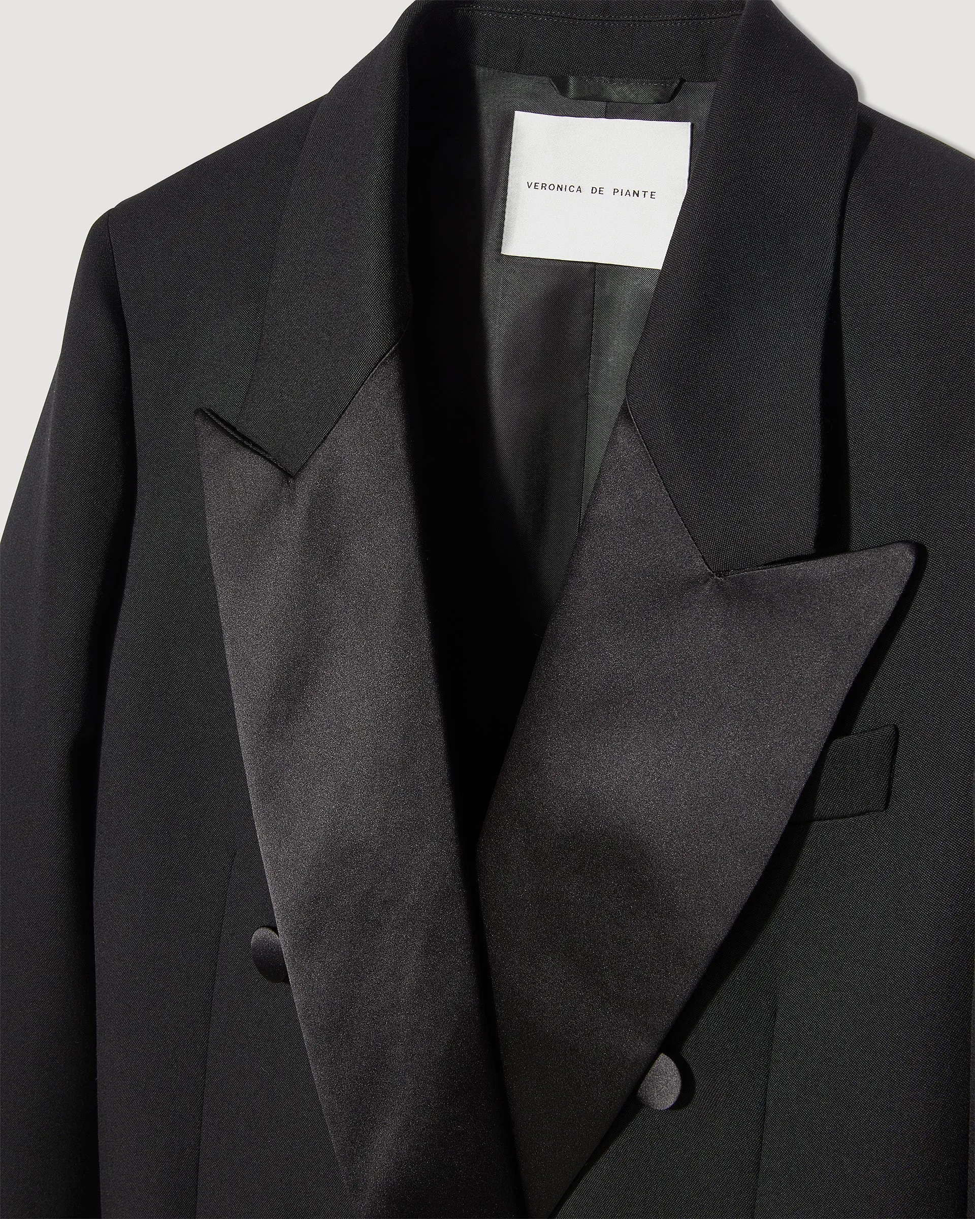 Evelyn Tuxedo Jacket in Wool, Black