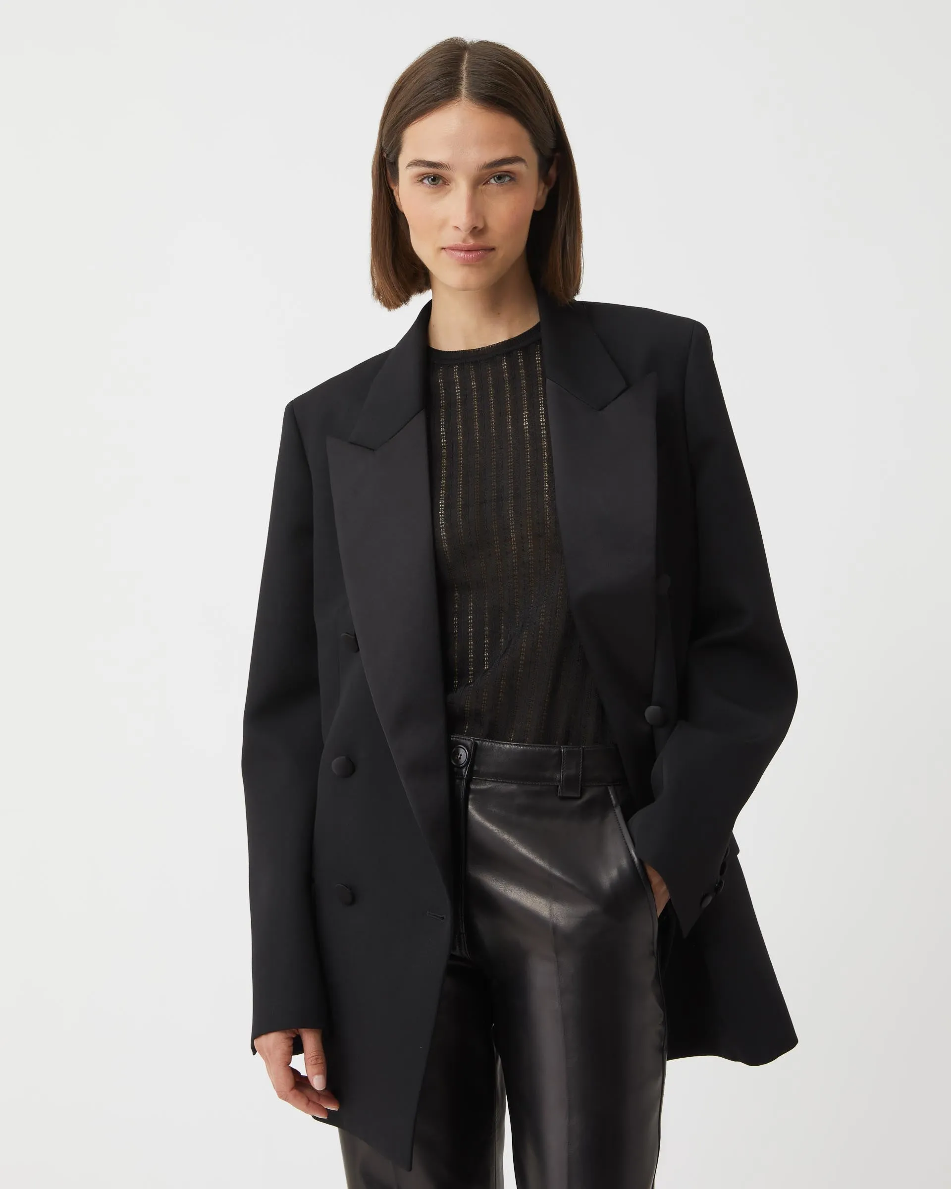 Evelyn Tuxedo Jacket in Wool, Black