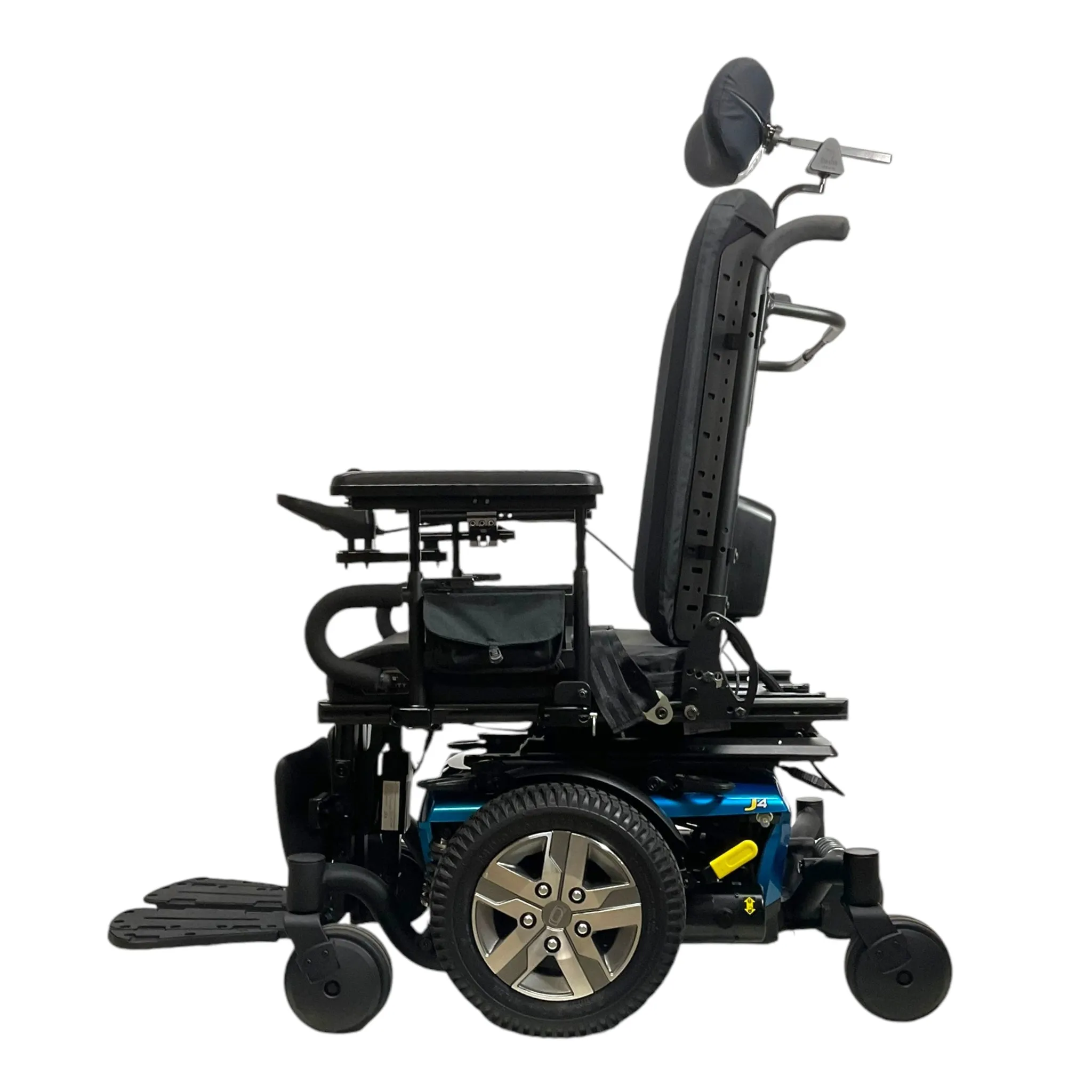 Mint-Condition 2022 Pride Mobility Quantum J4 Power Wheelchair | 19 x 19 inch Seat | Tilt, Power Extending Legs