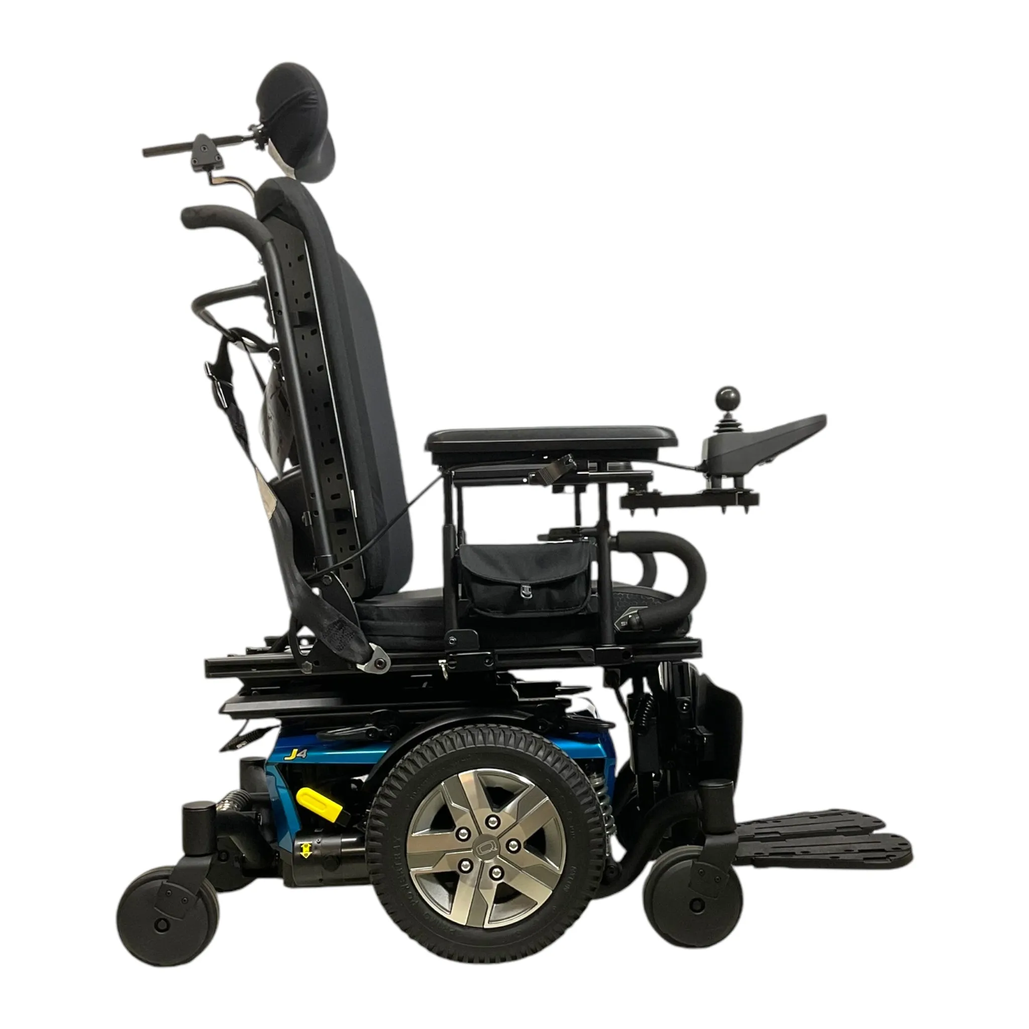 Mint-Condition 2022 Pride Mobility Quantum J4 Power Wheelchair | 19 x 19 inch Seat | Tilt, Power Extending Legs