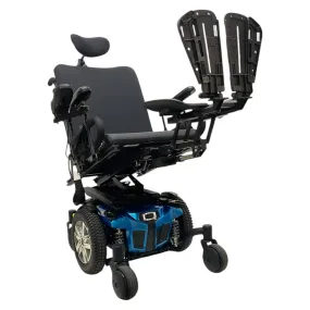 Mint-Condition 2022 Pride Mobility Quantum J4 Power Wheelchair | 19 x 19 inch Seat | Tilt, Power Extending Legs