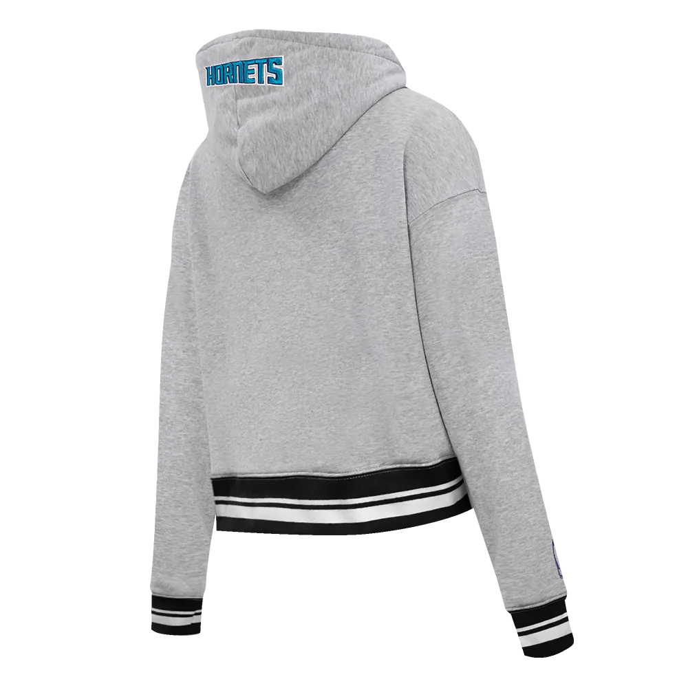 NBA CHARLOTTE HORNETS SCRIPT TAIL WOMEN'S RIB FLC CROPPED PO HOODIE (HEATHER GRAY/BLACK)