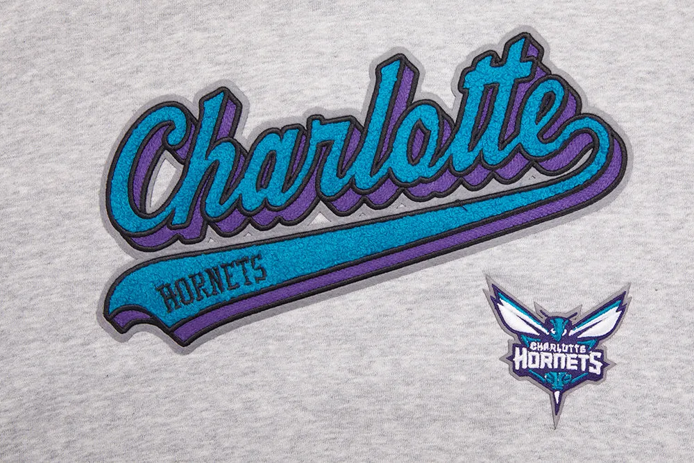 NBA CHARLOTTE HORNETS SCRIPT TAIL WOMEN'S RIB FLC CROPPED PO HOODIE (HEATHER GRAY/BLACK)