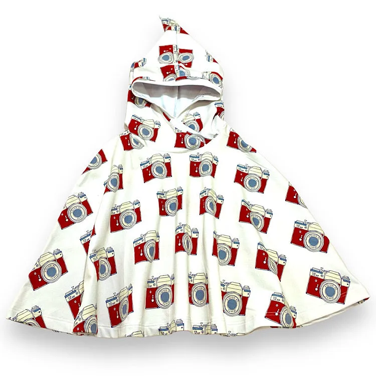 Size Large (6-9y) Winter Poncho - Cameras