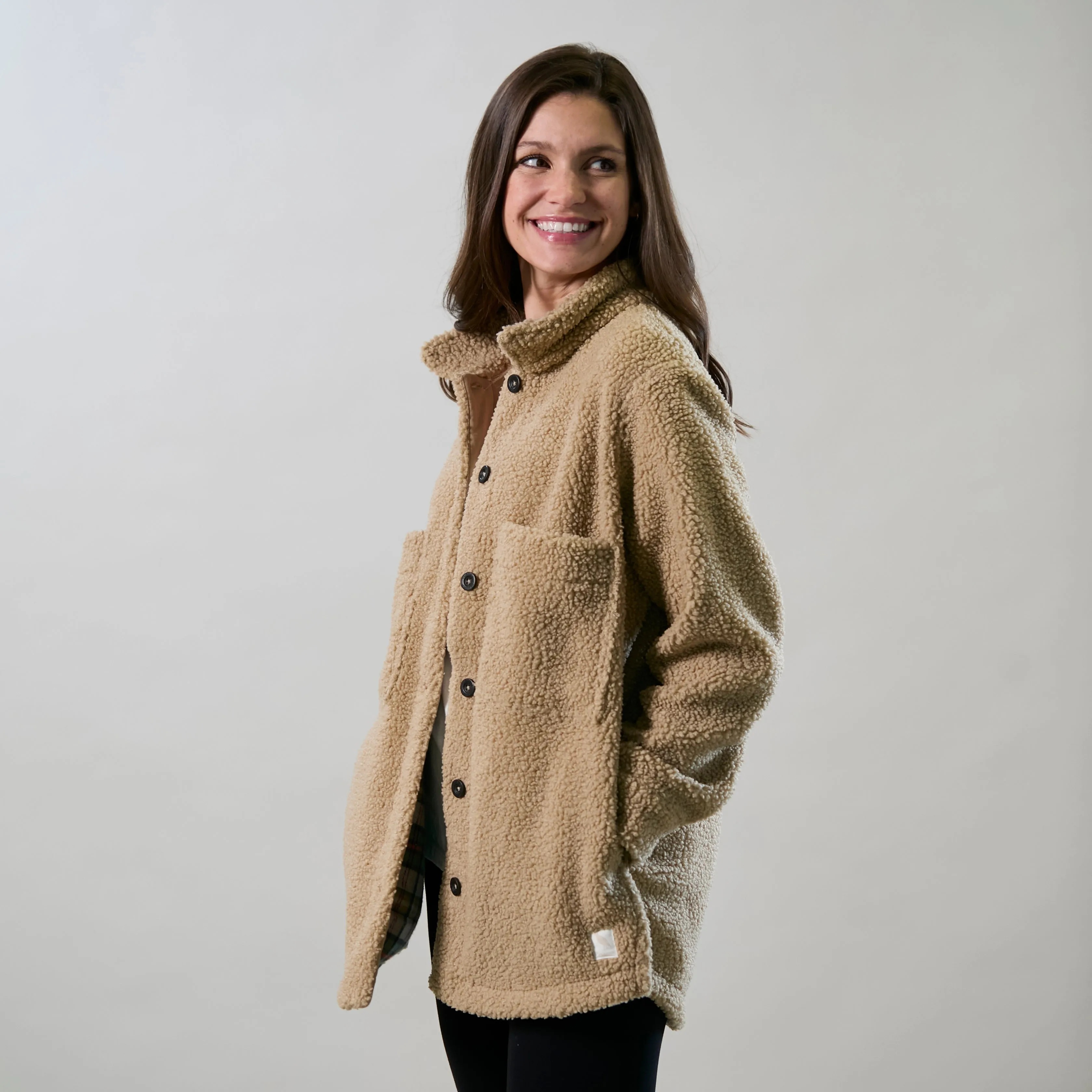 Women's Headlands Sherpa Shacket- Almond Tan