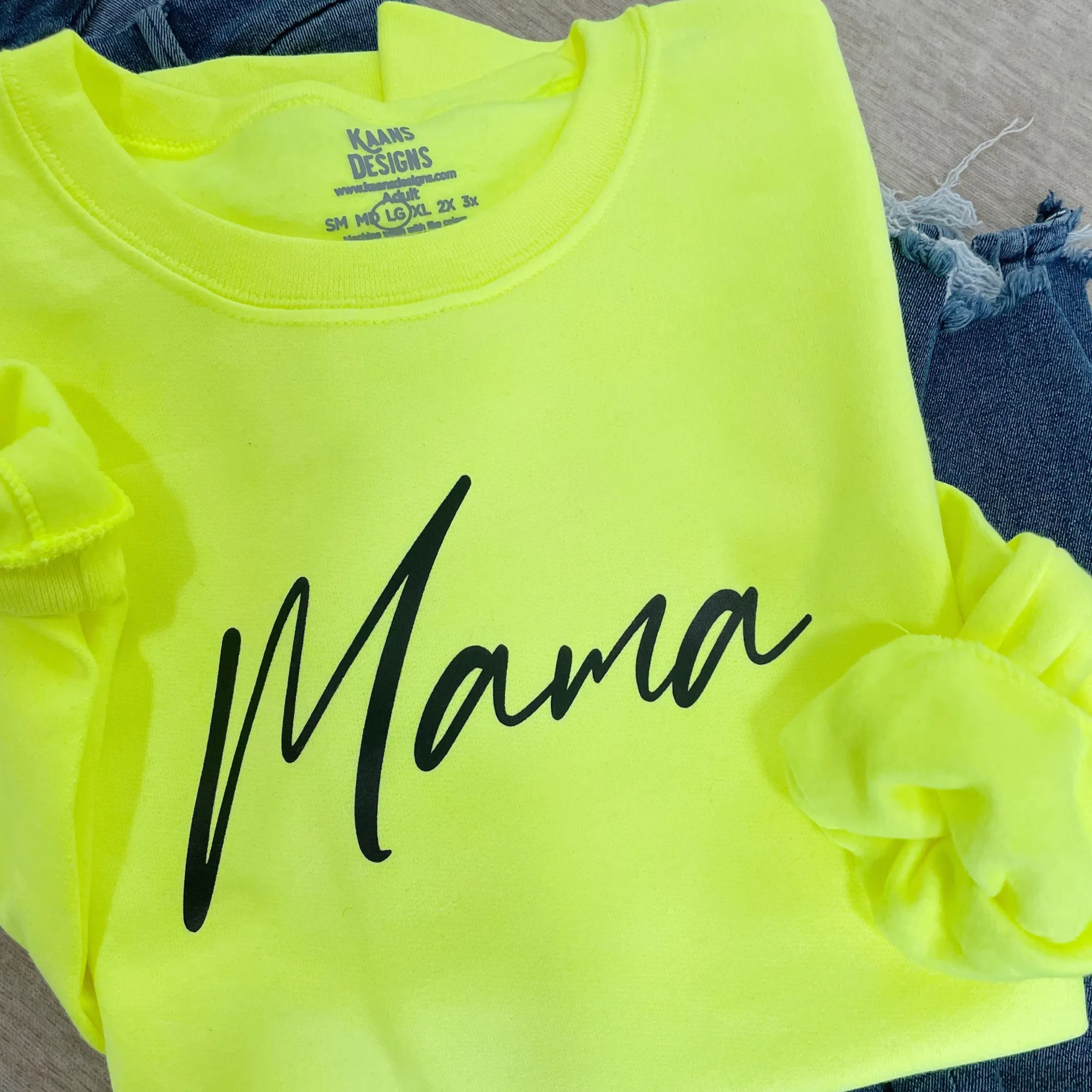 Women's Pullover - Mama (Script) Design